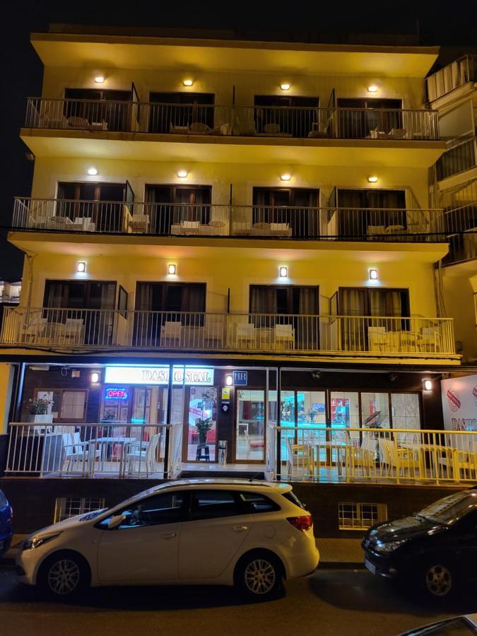 Das Hostal El Arenal (Mallorca) Exterior foto